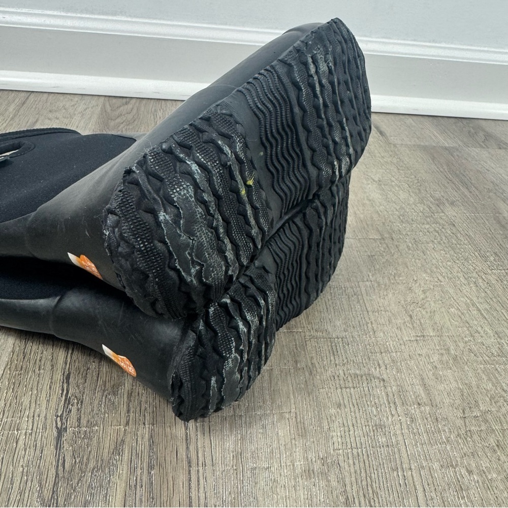 Bogs Durham Solid Winter Boots Kids Size 1 Black Neoprene Waterproof Pull On - Picture 7 of 11